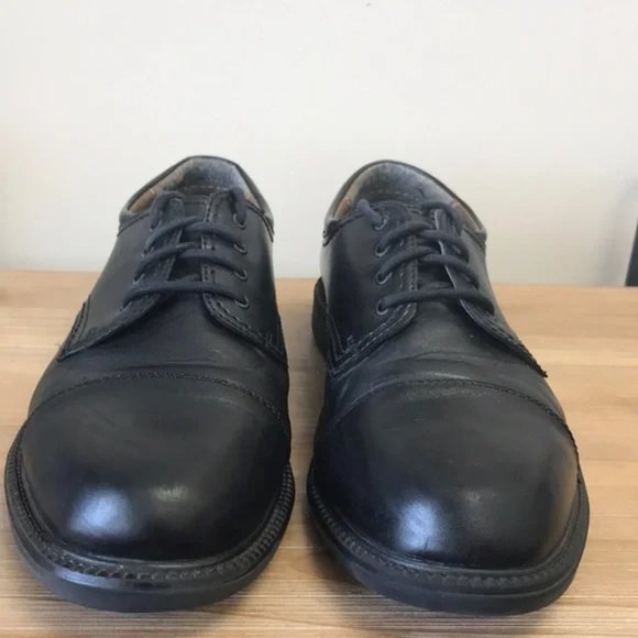 Dockers Men’s Gordon Leather Oxford Dress Shoe - Picture 3 of 8